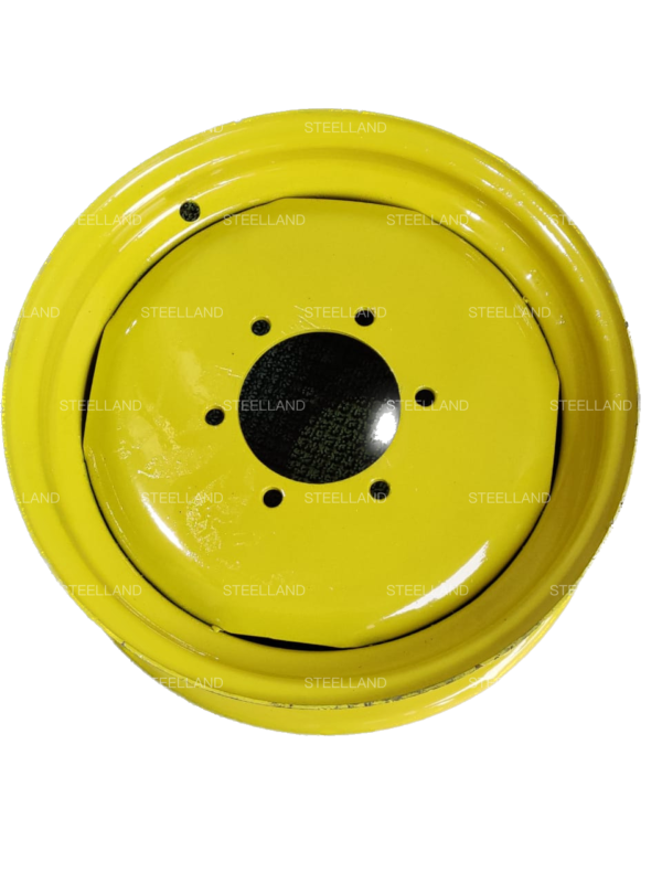 John Deere 616 Wheel